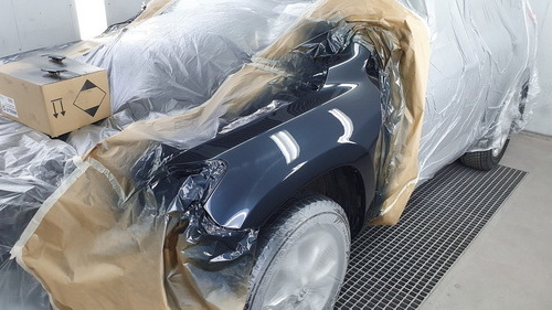 Фарбування та підготовка кузовної деталі