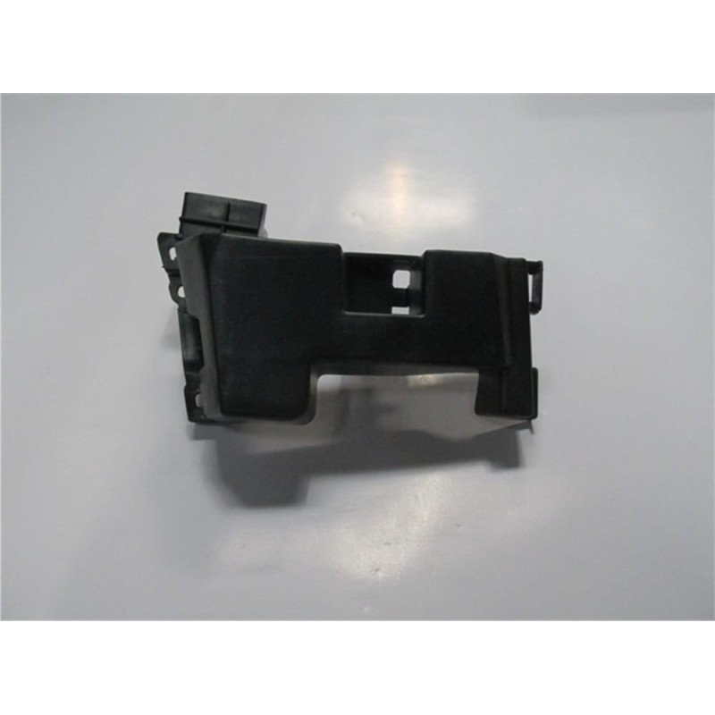 Ліве кріплення бампера біля решітки Mazda 3 Седан 2004-2009 Tempest