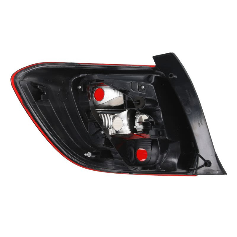 Задній правий ліхтар TYC для Renault Sandero II (2013-2017)