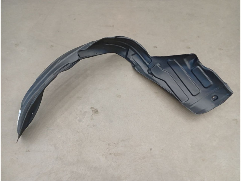 Підкрилок передній лівий Kia Sportage 2010-2015 Китай 86811-3W000