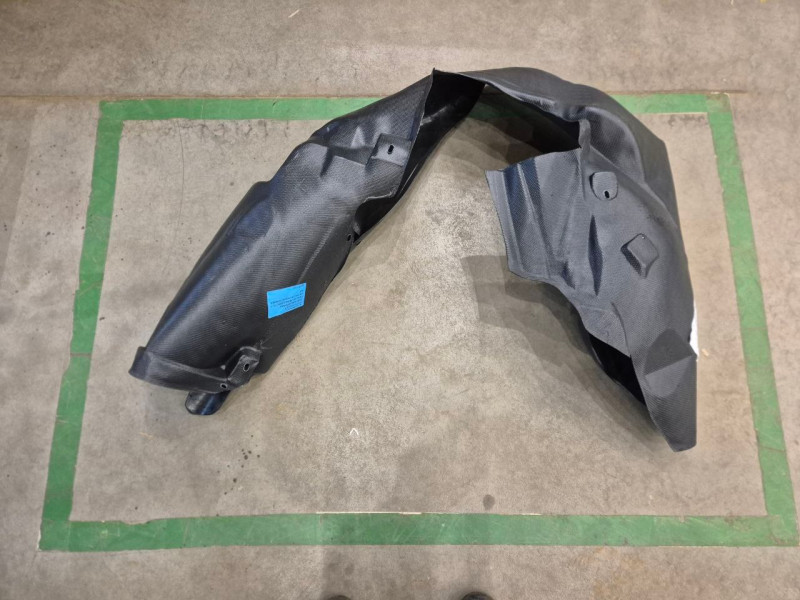 Підкрилок передній правий Jeep Renegade 2014-2018 Китай 68254968AA