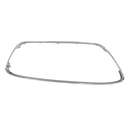Рамка решітки в бампер (середня, хром) Ford Fiesta 2009-2013 TEMPEST 1 538 490