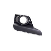 Решітка бампера ліва з отвором Renault Logan 2017-2021 TEMPEST 261A38260R