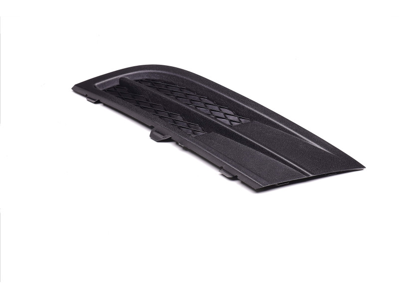 Решітка бампера передня права VW Jetta VI 2014-2018 TEMPEST 5C6853666E9B9