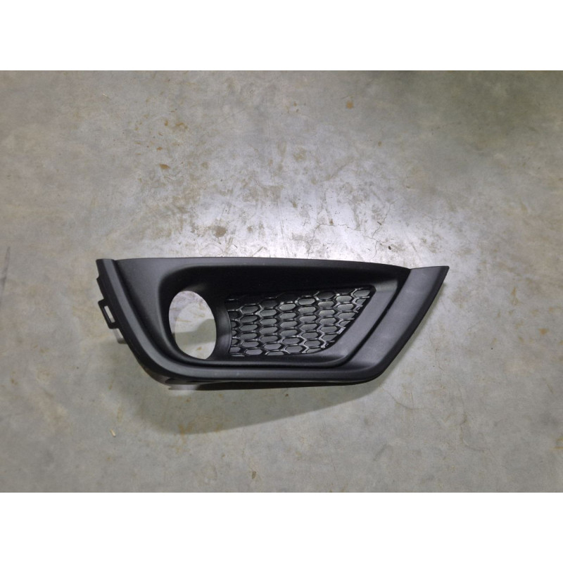 Решітка бампера права для JEEP Compass 2017-2021 чорний молдинг 4cars 5UP97RXFAB