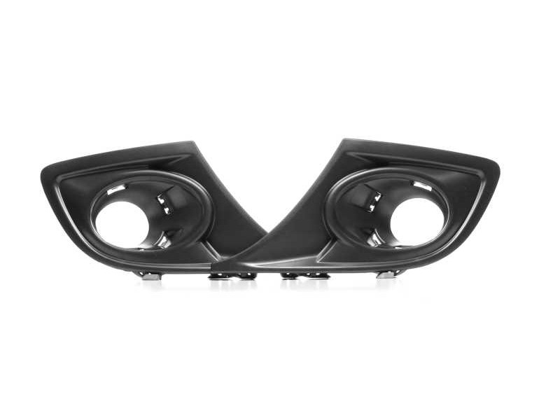 Решітки бампера ліва і права Renault Megane III 2012-2014 TEMPEST 620727820R