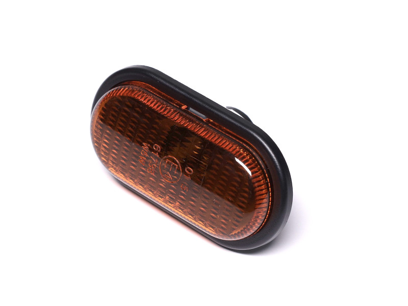 Покажчик повороту в крилі Renault Trafic, Opel Vivaro 2001-2014 tyc 69371119461