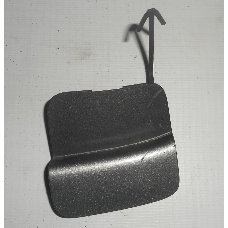 Передня буксирувальна заглушка для Suzuki Vitara 2015-2018 (TEMPEST)