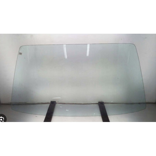 Лобове скло Toyota HiAce 1989-1995 LH102 / LH108