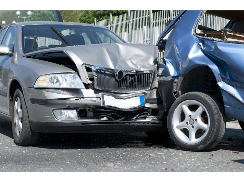 Відновлення авто після ДТП: підбір запчастин кузова і ремонт