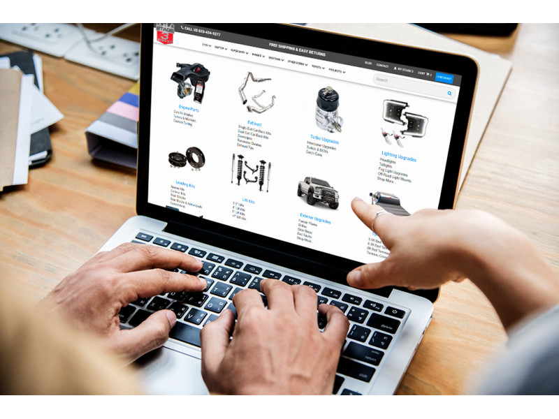 ТОП продажів кузовних запчастин восени 2025 року