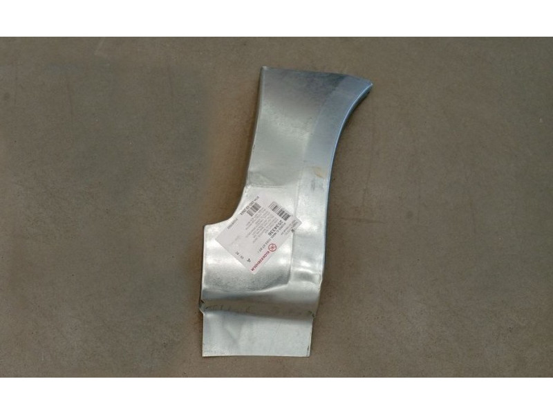 Ремчастина переднього крила права Ford C-Max 03-09 (Klokkerholm)