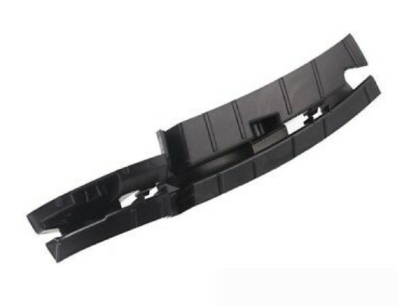 Кріплення бампера, переднє праве Audi Q5 2012-2016 FPS 8R0807278C