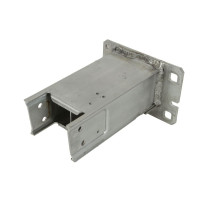 Кріплення переднього підсилювача праве Audi Q5 08-16, Porsche Macan 14- (T) 8R0807134