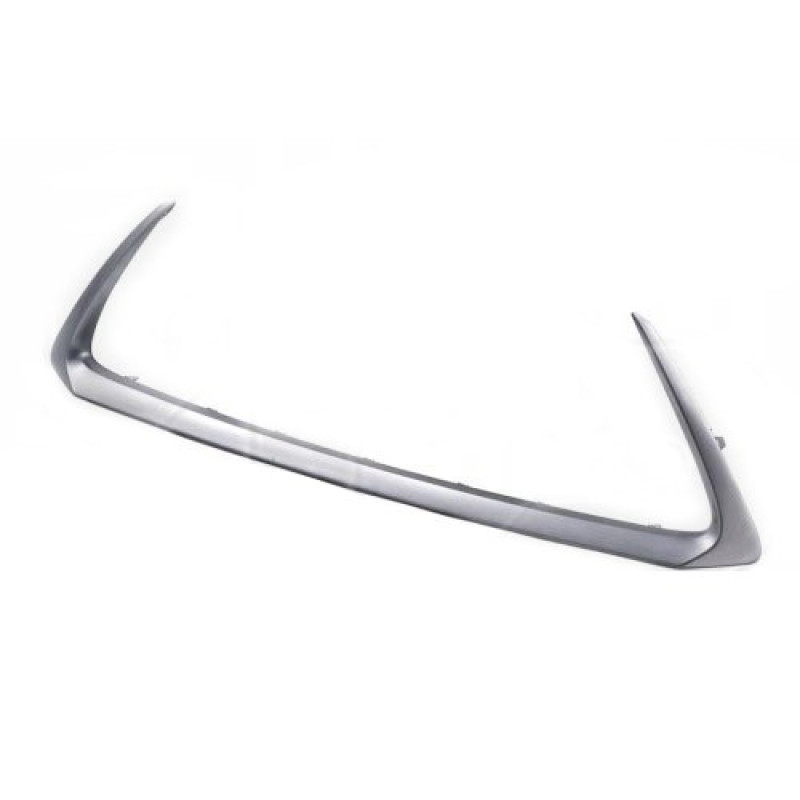 Молдинг решітки радіатора нижній Lexus CT200H 14-17 (Тайвань) сірий металік