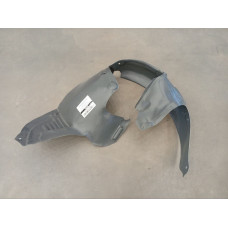 Підкрилок передній правий Renault Symbol 2008-2013 EXXEL 8200699695