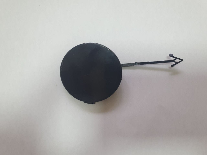 Заглушка крюка переднього бампера Audi A4 B8 12-16 (Тайвань)