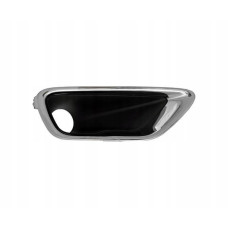 Решітка переднього бампера права Jeep Grand Cherokee 16- (Тайвань) хром/чорна 68261710AA