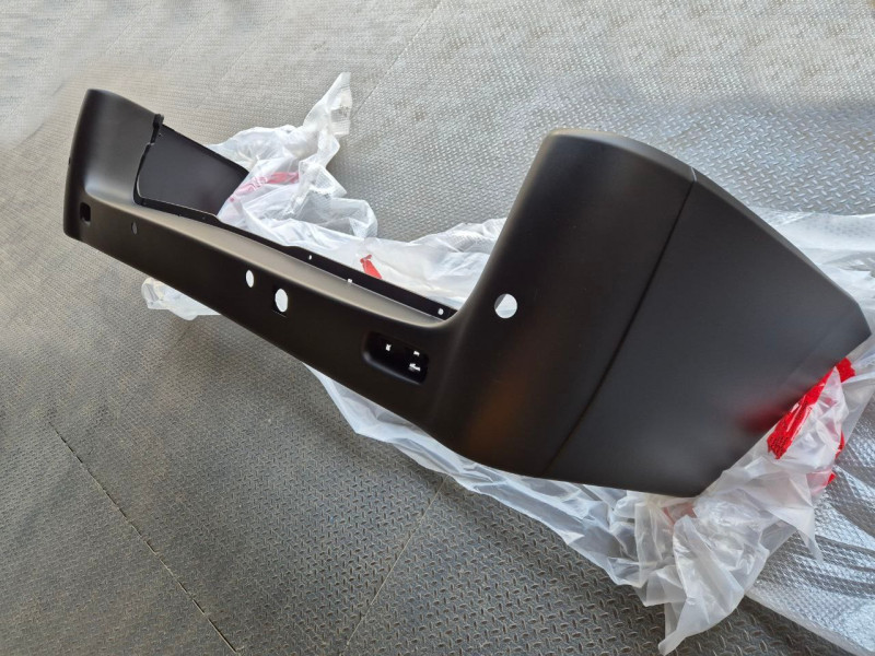 Бампер задній (довга база) Citroen Jumpy, Peugeot Expert, Fiat Scudo 2007-2012 Тайвань 7410CA