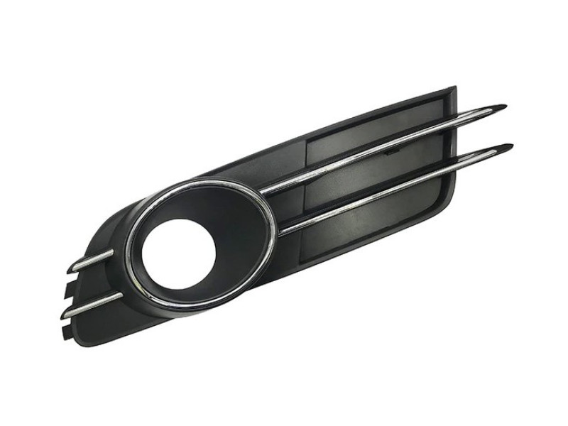 Решітка переднього бампера права Audi A6 C7 11-14 (Тайвань) з отв. та хром. молдингами 4GD807682B