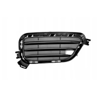 Решітка переднього бампера права BMW X3 F25 14-17 (Тайвань) 51117338514