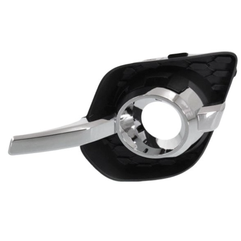 Решітка бампера ліва Chevrolet Equinox 10-16 (Тайвань) з отвором