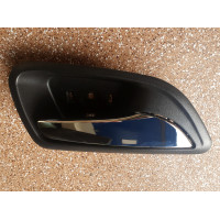 Внутрішня ручка двері права передня=задня Chevrolet Cruze 2009-2015 Тайвань