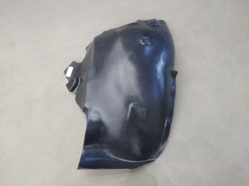 Підкрилок передній лівий (передня частина) Mercedes W906, VW Crafter 1 (2006-2017) A68014739AA