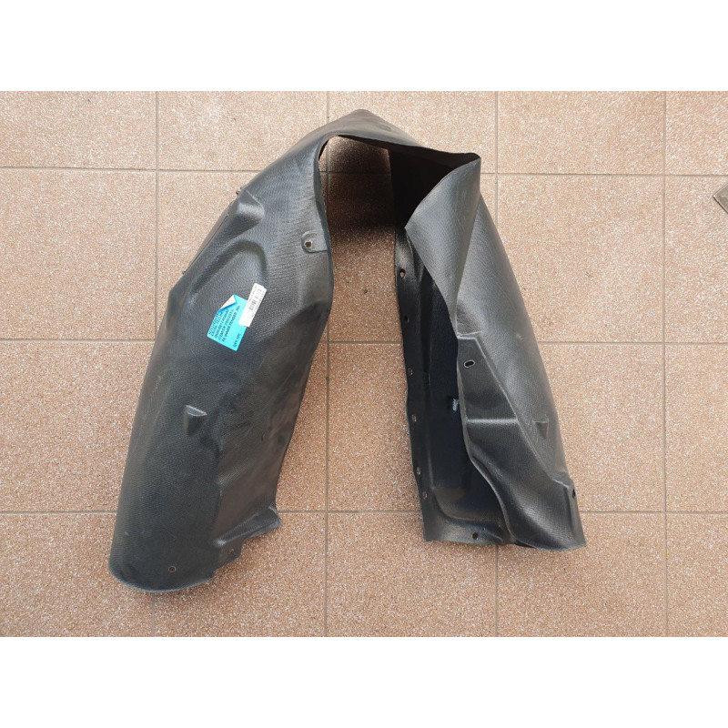 Підкрилок правий передній Chrysler 200 2014-2017 Тайвань 68174586AC