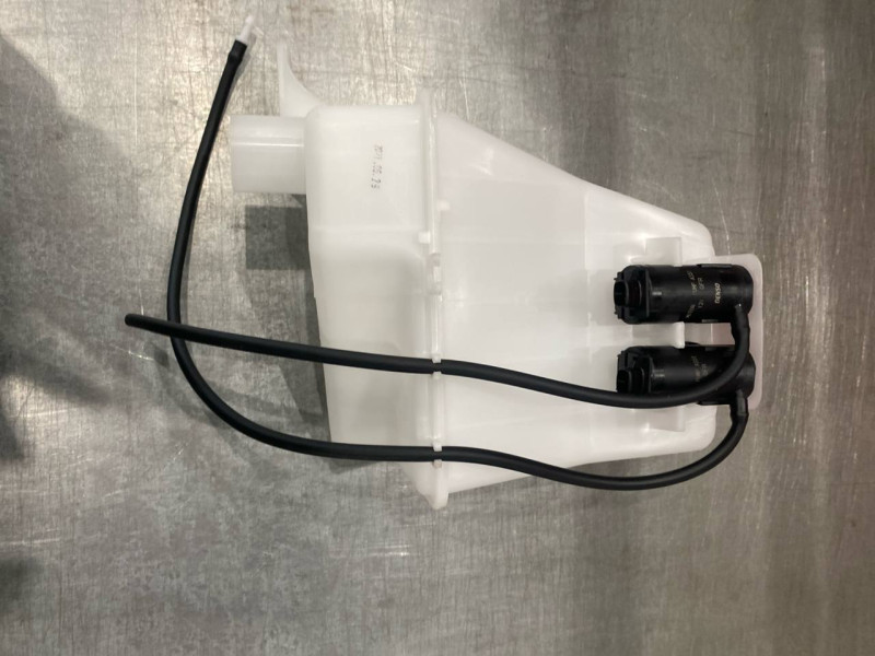 Бачок омивача у зборі (2 насоси) для Chevrolet Aveo T200 2002-2011 KAP 96543076/KG1200185