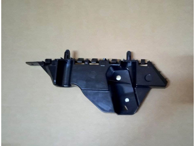 Кріплення переднього бампера праве Chevrolet Trax 2017- Китай 42566653