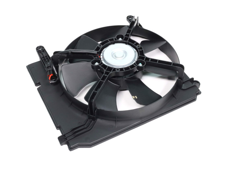 Вентилятор радіатора з дифузором (7 лопатей) Daewoo Lanos/Sens (Decaro) 93747013