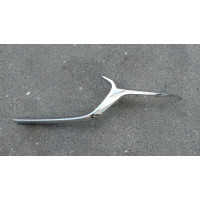 Молдинг решітки радіатора лівий Mazda 3 BP 2018- хетчбек Тайвань хром