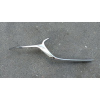 Молдинг решітки радіатора правий Mazda 3 BP 18- (Тайвань) хром