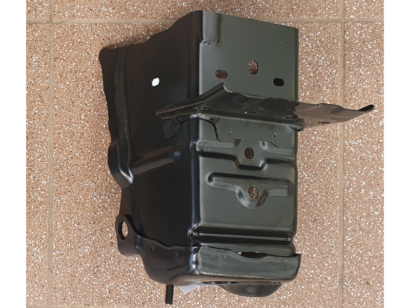 Кріплення праве переднього підсилювача бампера Toyota RAV4 2019- (Тайвань) 570130R010