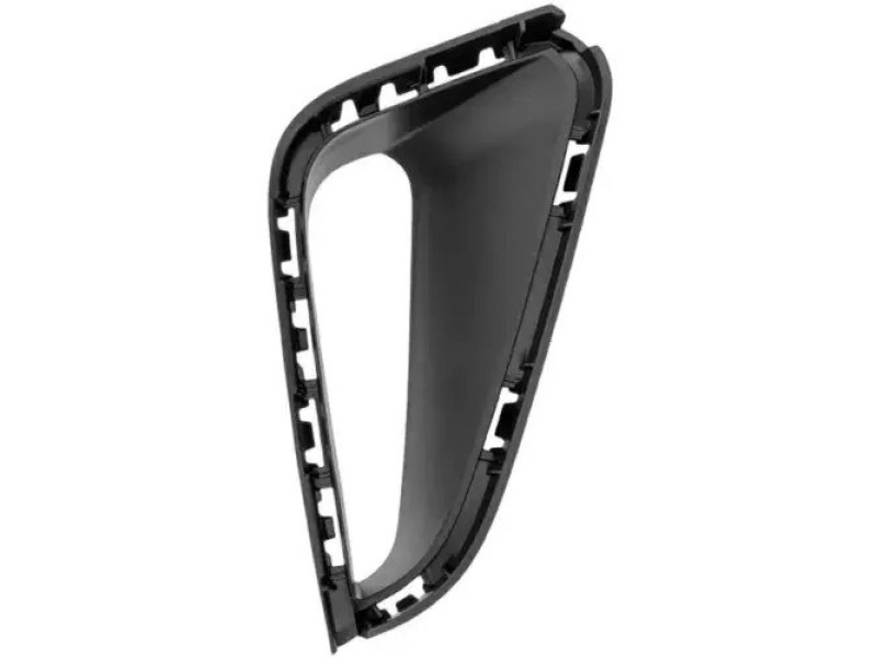 Решітка переднього бампера права VW Taos 21- (Тайвань) 2GJ8532129B9