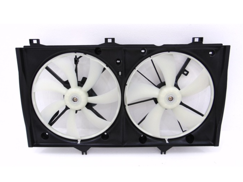 Дифузор з вентилятором Toyota Camry XV50 11-14 USA (Тайвань) 163630H010