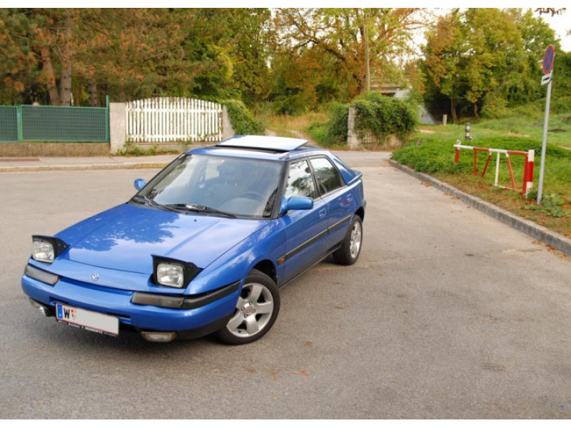 Фара передня (з габаритом) L/R Mitsubishi L200, L300, Toyota Hiace, Hilux, 4Runner, Jeep Cherokee XJ, Mazda E Bus, 323 F BG, Nissan Patron K160