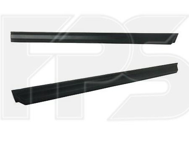 Молдинг передньої лівої двері Nissan Pathfinder 13- (Тайвань)