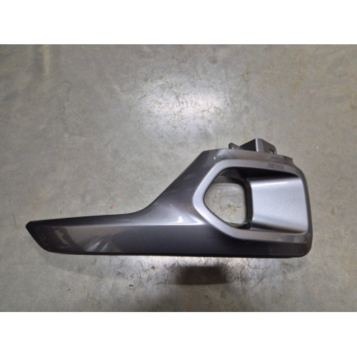 Накладка решітки переднього бампера права Toyota Yaris Cross 21- (Тайвань) 527120D180