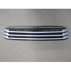 Решітка переднього бампера Toyota Highlander 2016-2019 (Тайвань) без отв. під камеру