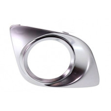 Решітка бампера права Toyota Venza 09-12 сірий металік (Тайвань) 521270T010