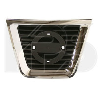 Решітка радіатора Nissan Rogue 07-11 чорна/хром (Тайвань)