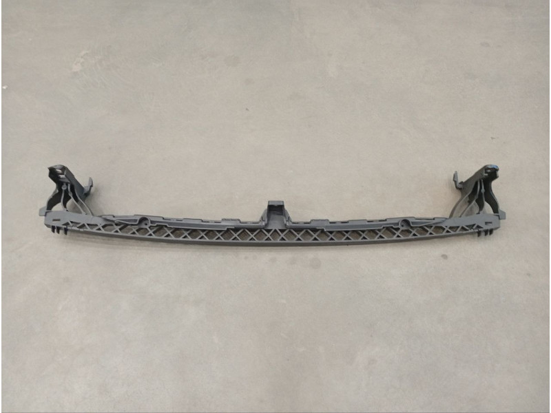 Кріплення переднього бампера середнє VW Golf 7 2013-2017 Тайвань 5G0805705C