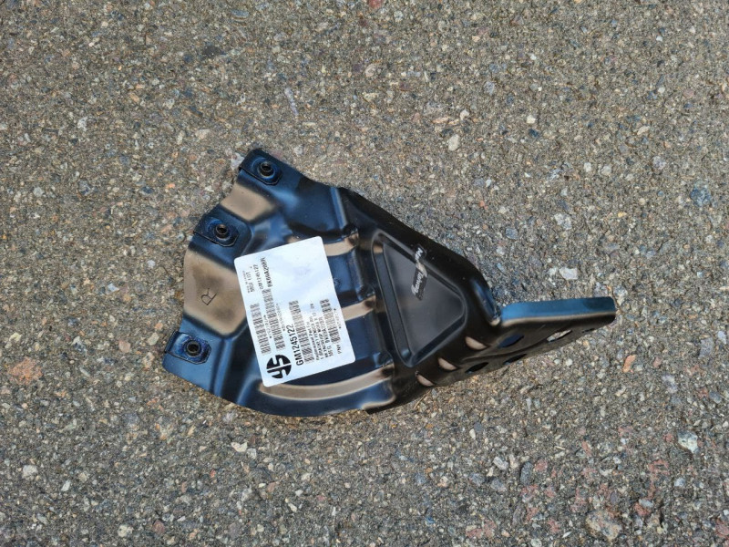 Кріплення крила переднє ліве Opel Mokka X 2016-2020, Buick Encore 2016-2020 Тайвань 42334481