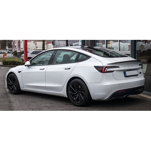 Ліхтар задній лівий в бампері Tesla Model 3 2023- рестайлінг КИТАЙ 