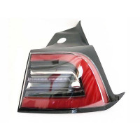 Ліхтар задній правий зовнішній Tesla Model 3 17-, Model Y 20- EUR (Китай) 107739800F