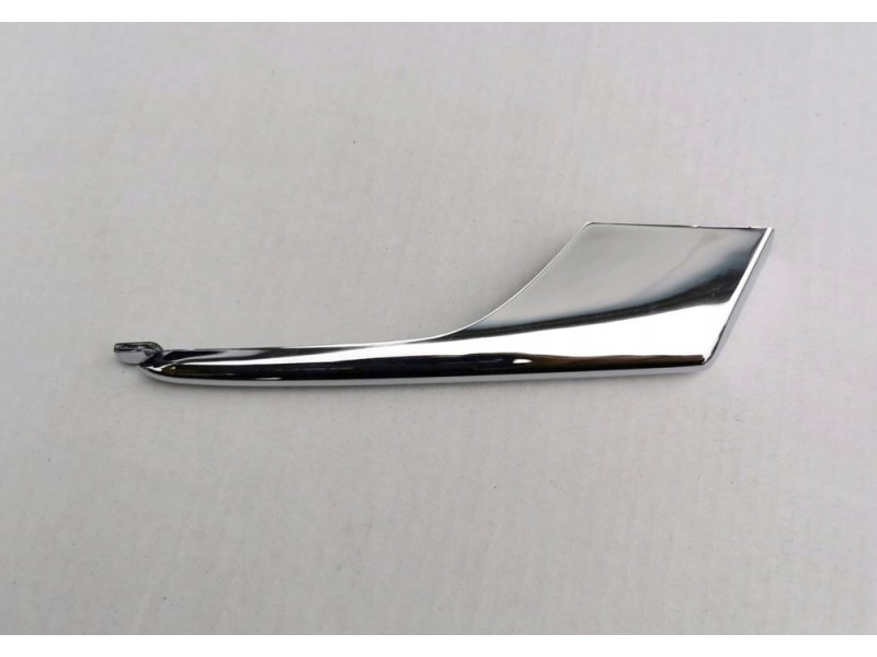 Молдинг в передній бампер нижній лівий Tesla Model X 15- (Тайвань) біля ПТФ 1049611-00-F