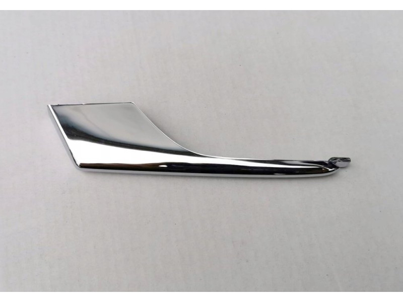 Молдинг в передній бампер нижній правий Tesla Model X 15- (Китай) біля ПТФ 1049612-00-F