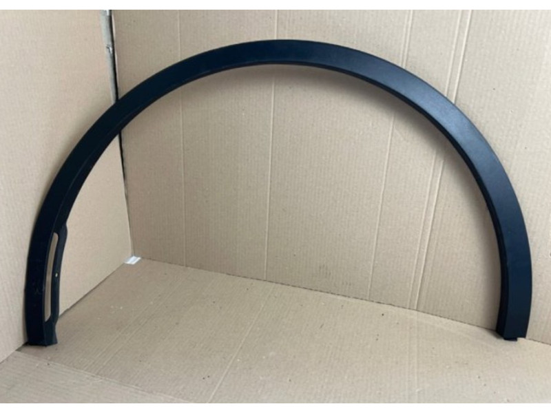 Накладка крила переднього лівого Tesla Model Y 2020- (FPS) 149418500B